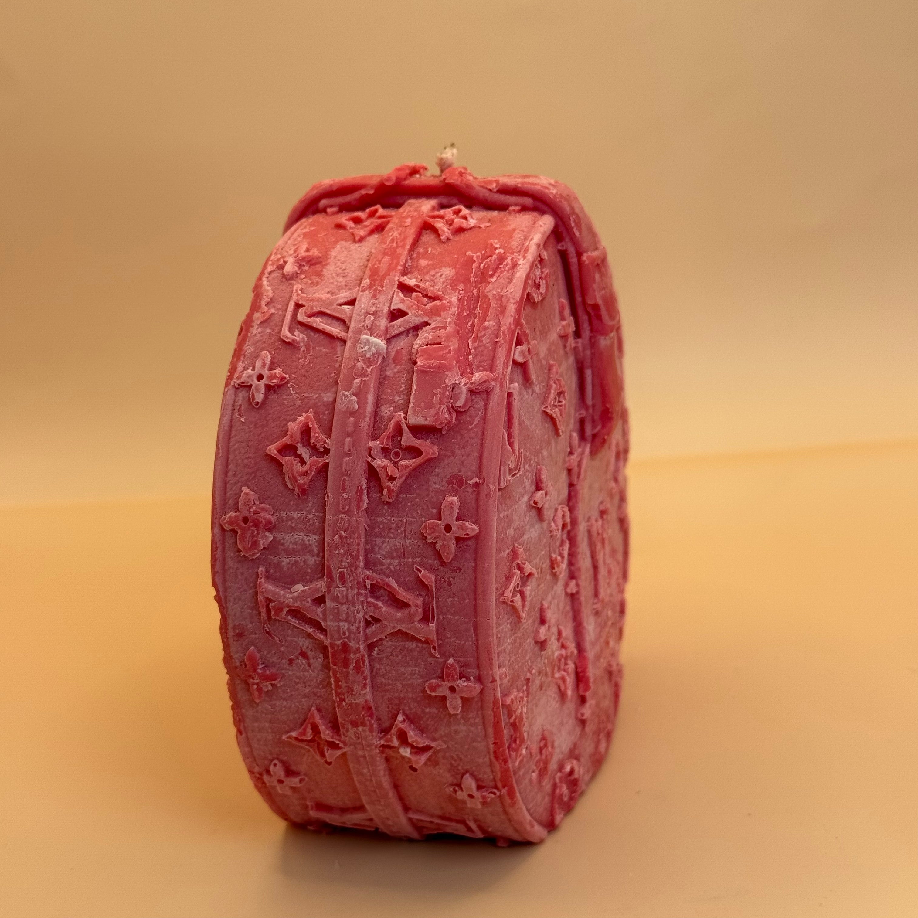 Ruby Luxury Handbag Candle